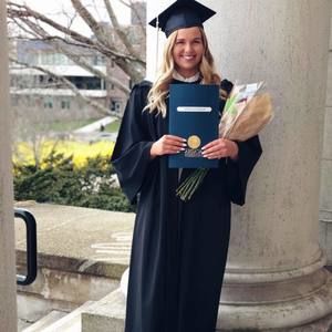 Meet your Posher, Cecily